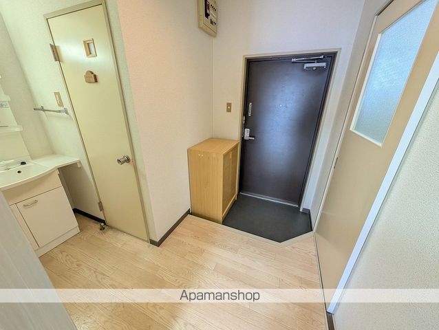 マンションパレロワイヤルの内装写真