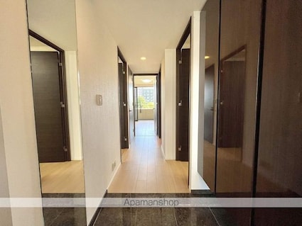 パークホームズ平和大通り[2LDK/60.56m2]の玄関