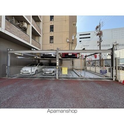 Ｊーレジデンス栄Ⅱ旧フローラル栄Ⅱ[1DK/36.44m2]の駐車場