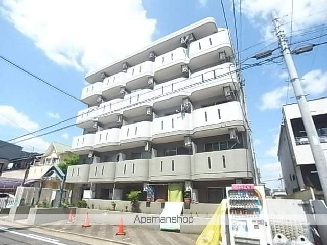 プレスイン城下の外観写真