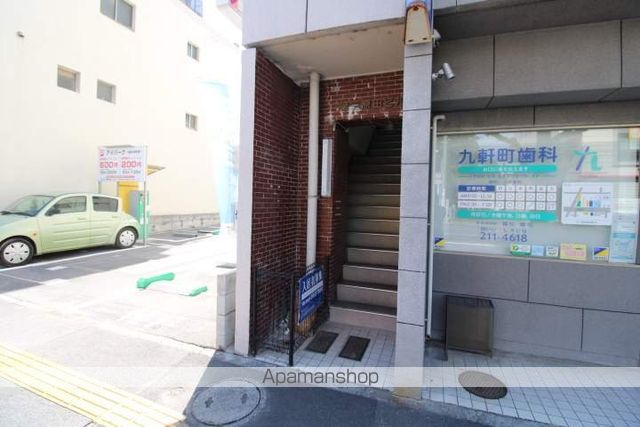 第3原田ビルの玄関写真
