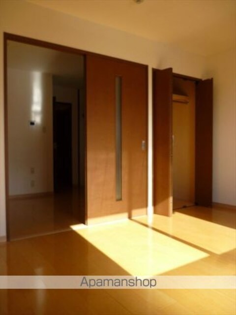 和歌山県和歌山市湊[1DK/36.71m2]のリビング・居間