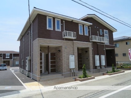 山梨県中央市布施[1R/34.15m2]の外観1