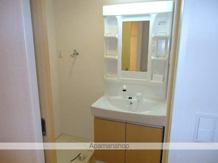 ラ・ルーチェ（Ｌａ・Ｌｕｃｅ）[1LDK/36m2]の洗面所