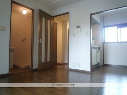 滋賀県守山市播磨田町[1LDK/36m2]のリビング・居間