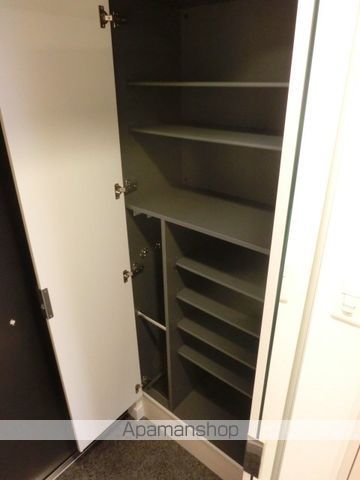 プレサンス堺筋本町駅前シェルの内装写真