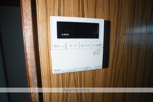 近鉄難波・奈良線 富雄駅 徒歩3分 2階建 築47年の内装写真