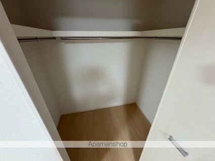 ＡＸＩＡ草津－ＤＣ[1LDK/46.98m2]の収納