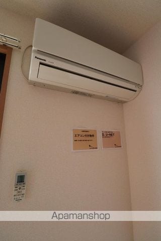 マーサジュネスIIの内装写真