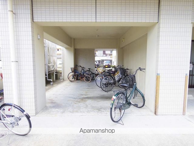 アベニュー山下の外観写真