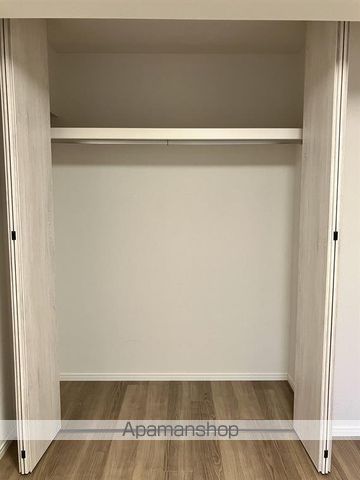 横浜ハイタウン1号棟の内装写真
