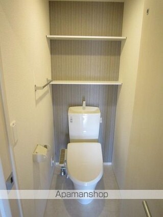 サンモール東川口　Ａ棟[2LDK/70.29m2]のトイレ