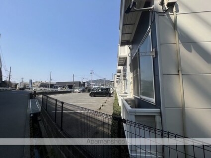 レオパレスプレミール[1K/23.74m2]のバルコニー