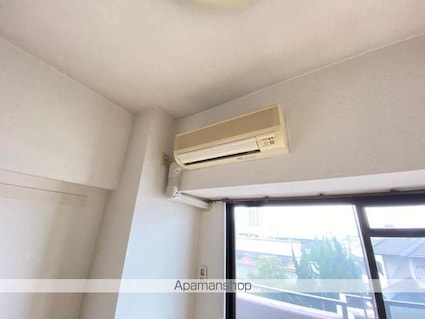 Ｃｒｅｓｔ　ＣｏｕｒｔＫ２[2LDK/66m2]の内装4