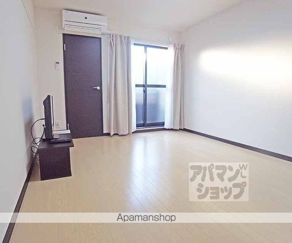 レオネクストコンフォール百々の内装写真