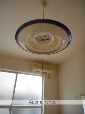 ヒルズ額原の内装写真