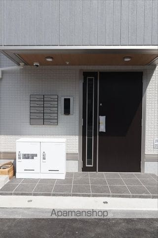 DーROOM福住 Bの玄関写真
