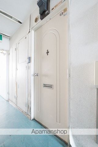 プチメゾン富田橋の玄関写真