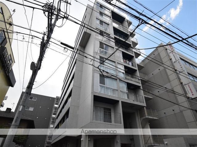 ヴァリエ原町田の玄関写真