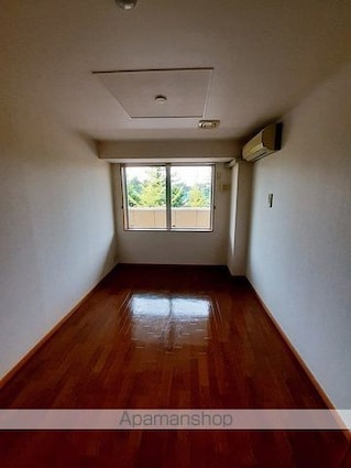 スプリングロードＡｋａｓａｋａ[2LDK/59.58m2]のリビング・居間2