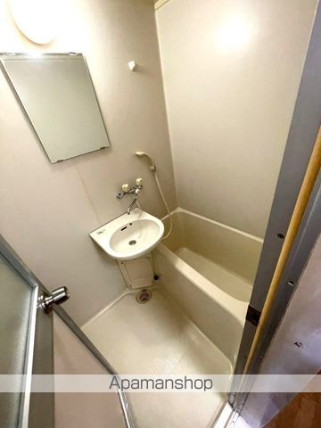 コスタ飛江田の内装写真