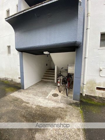 日南線 宮崎駅 徒歩5分 4階建 築42年の玄関写真