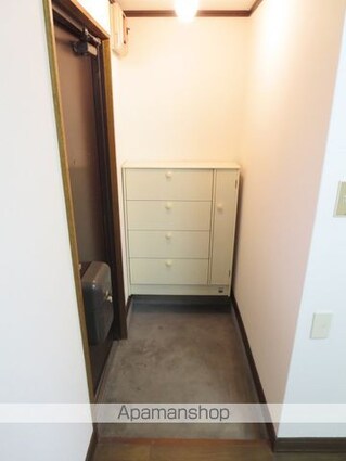 葛西壱番館[1K/22.68m2]の玄関