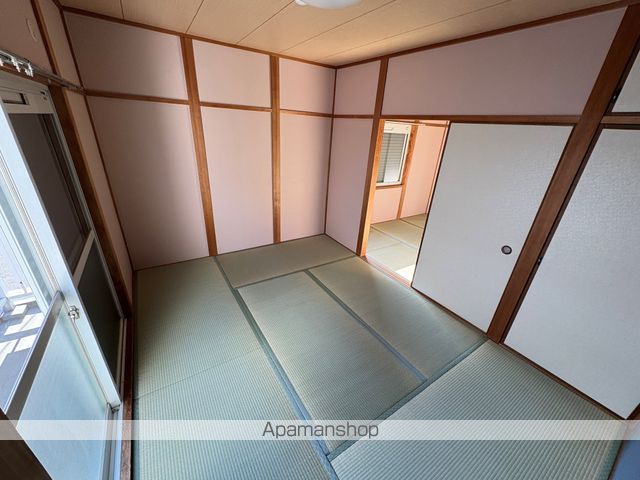 マンション島村の内装写真