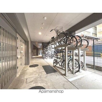 ライブコート泉[1K/24.37m2]のロビー