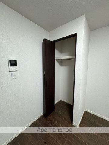 COMODO HON−ATSUGIの内装写真