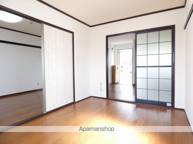 サンコート藤岡Aの内装写真