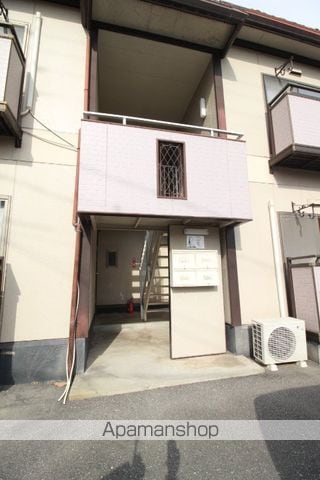 グレースシャトル本町A棟の玄関写真