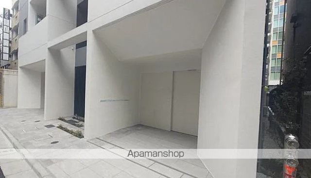 ジオエント秋葉原の玄関写真