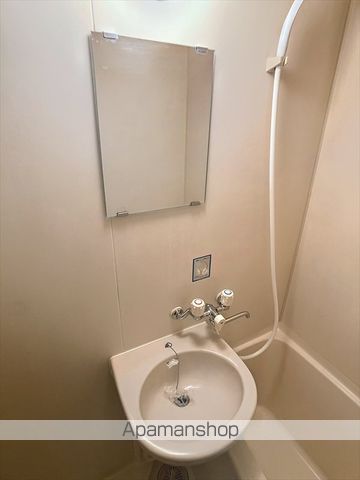 サンレスト湯山の内装写真