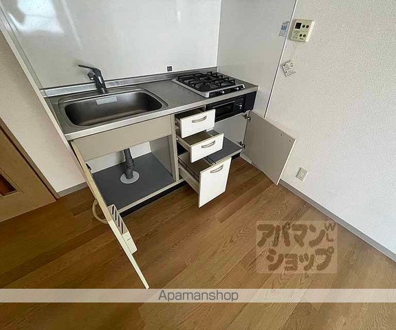 プラタラクの内装写真