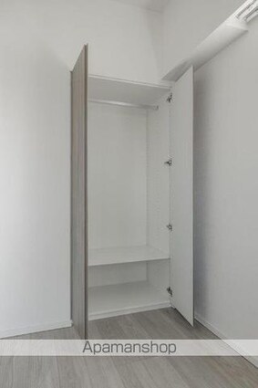 グランエール西日暮里[2LDK/43.39m2]の収納1