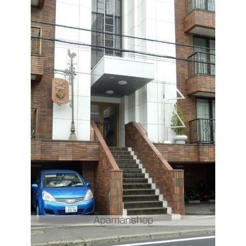 ヴィラプリンスの玄関写真