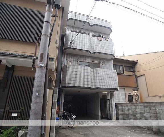 メゾンヨシムラの外観写真