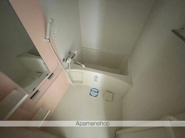 セレニテ新大阪カルムの内装写真