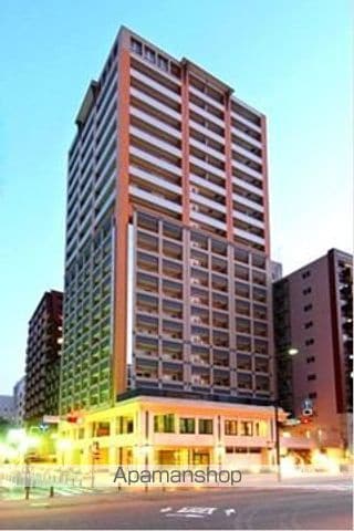 福岡市中央区大名のマンションの外観1