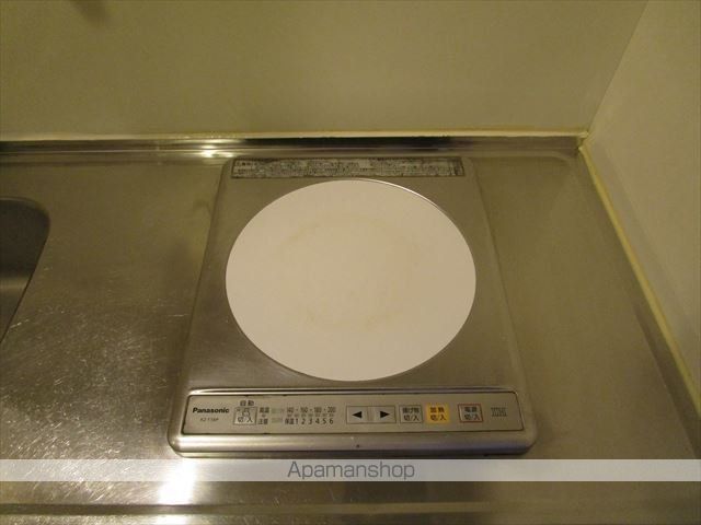 ロイヤルコート西賀茂の内装写真