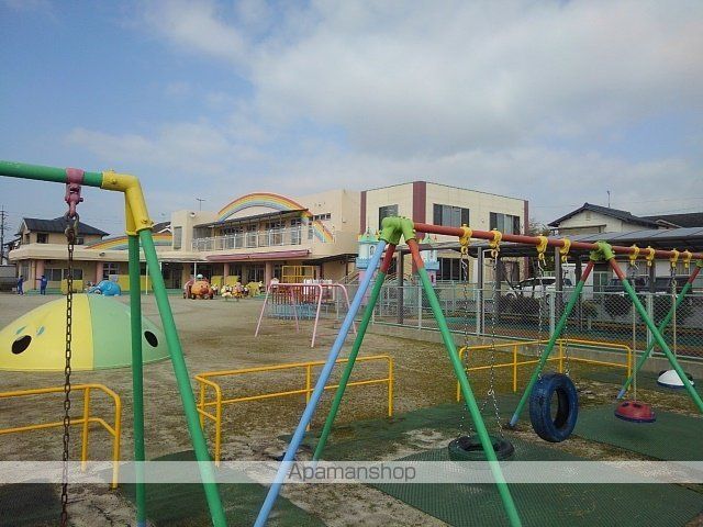 ラシーヌ四番館の周辺写真