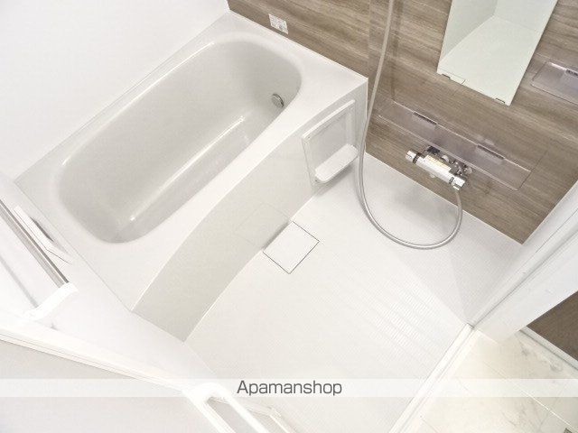 セレンディピティIIの内装写真