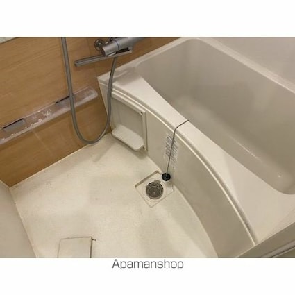 ラウスパレス三軒茶屋[1K/26.13m2]のバス
