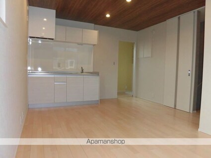 ＲＥＶＥ　ＮＡＫＡＹＡＢＵ[1R/29m2]のリビング・居間