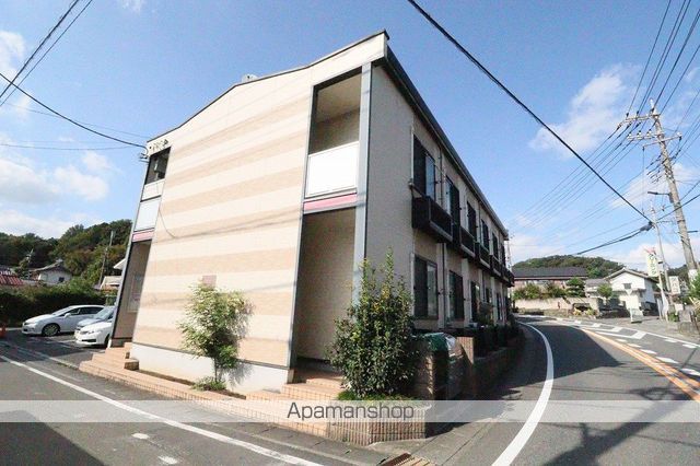 レオパレス箱根ヶ崎新宿坂の外観写真