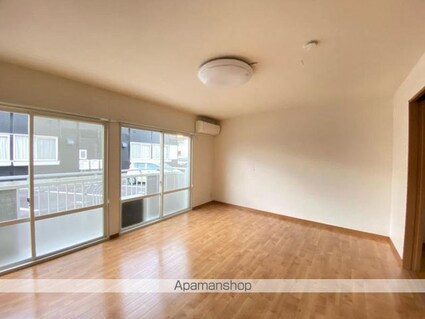 香川県高松市成合町[1K/35.91m2]のリビング・居間