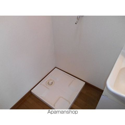 シャルム小白川 F棟の内装写真