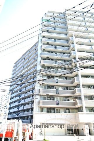 福岡市中央区春吉のマンションの外観1