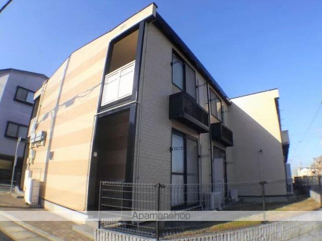 レオパレスレイクサイド平塚の外観写真